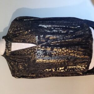 BISOU BISOU beautiful black shimmering top